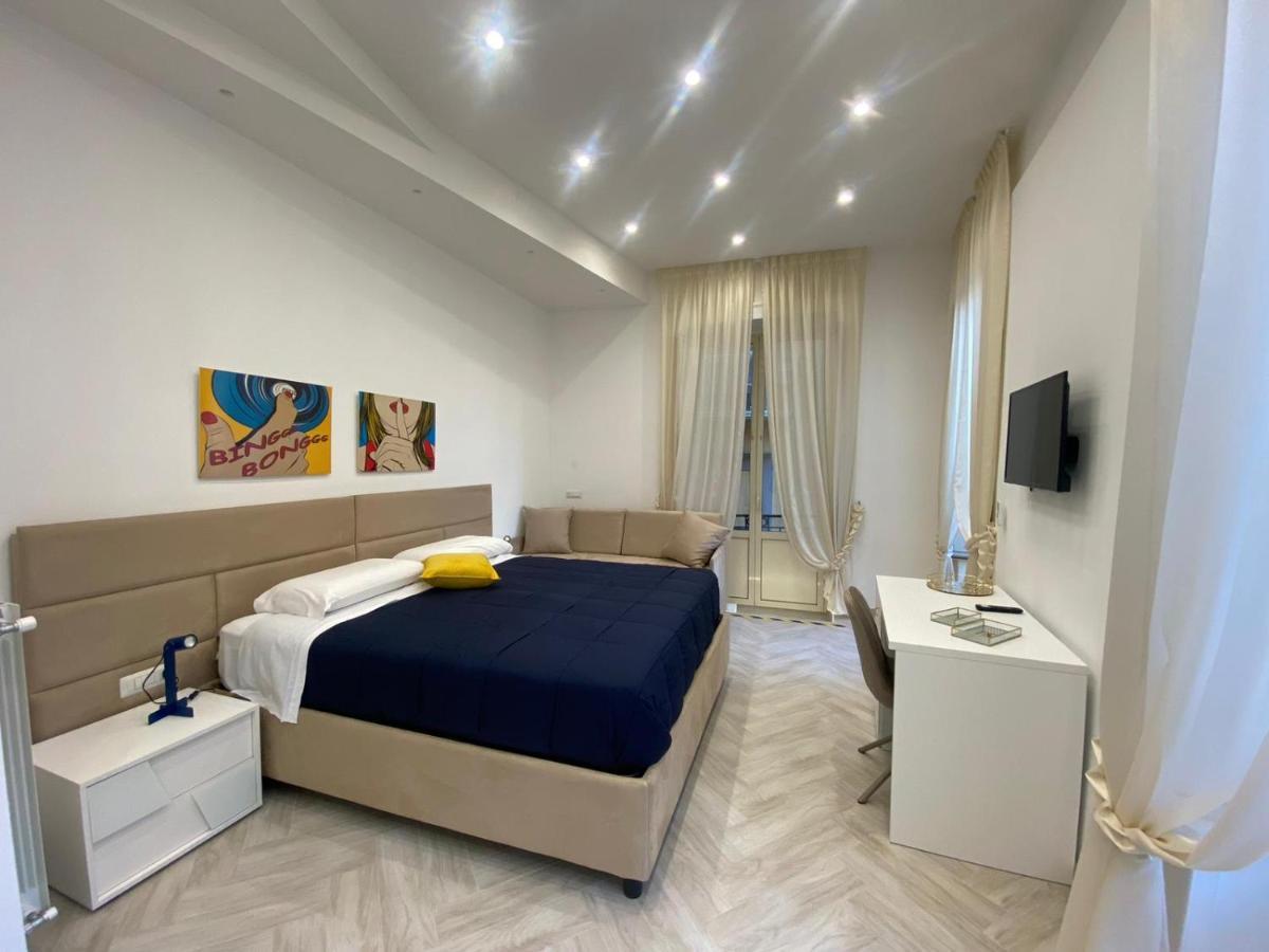 Flo' Hotell Napoli Eksteriør bilde